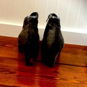Booties. Size 9 W. Grey Suede. Good Condition.